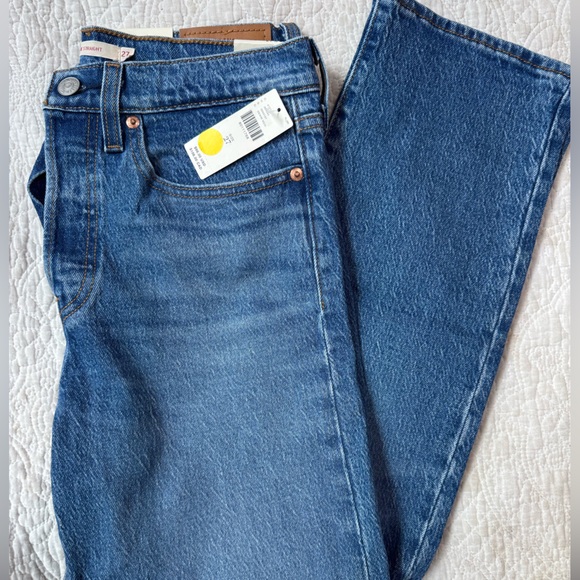 NWT Levi's wedgie straight 27 x 28 - Picture 4 of 5